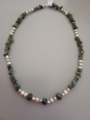 Emerald pearl necklace - 18",