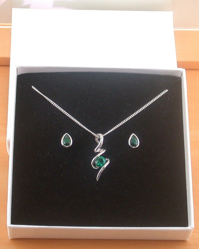 Sterling silver emerald lab - sterling,