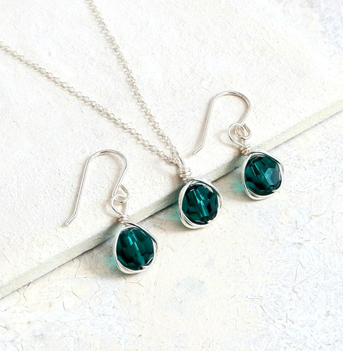 Emerald crystal necklace - necklace, drop