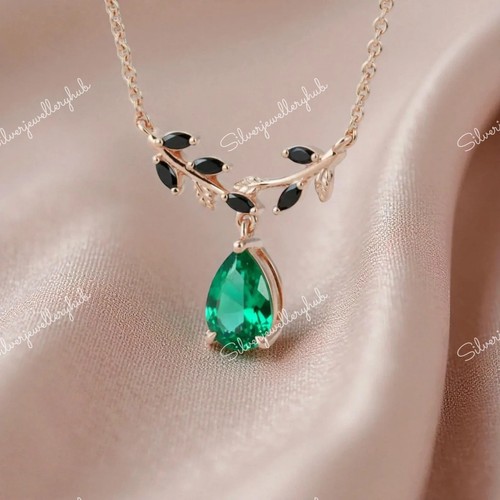 Green emerald necklace nature - emerald,
